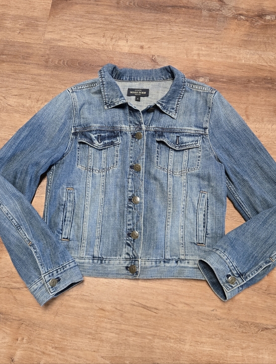 J. Crew Jackets & Blazers - J. Crew Indigo Denim Light Blue Denim Trucker Jacket Medium